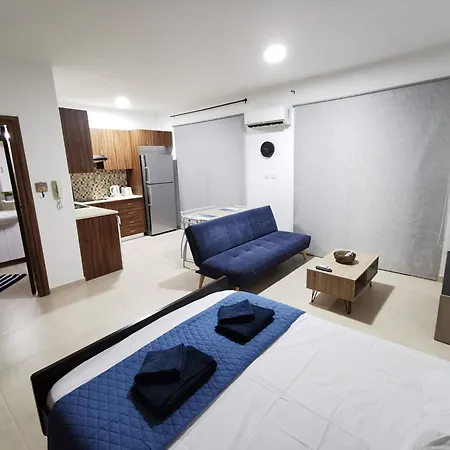 Must - Finikoudes Apartment *