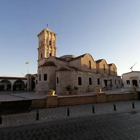 Must - Finikoudes Apartamento Lárnaca