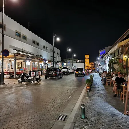 Apartamento Must - Finikoudes Lárnaca