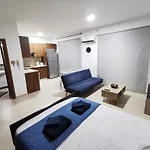 Must - Finikoudes Appartement *