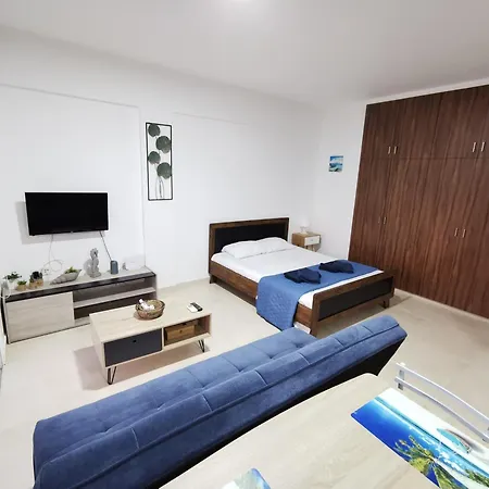 Appartement Must - Finikoudes Larnaca