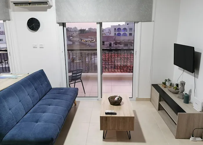 Must - Finikoudes Appartement Larnaca