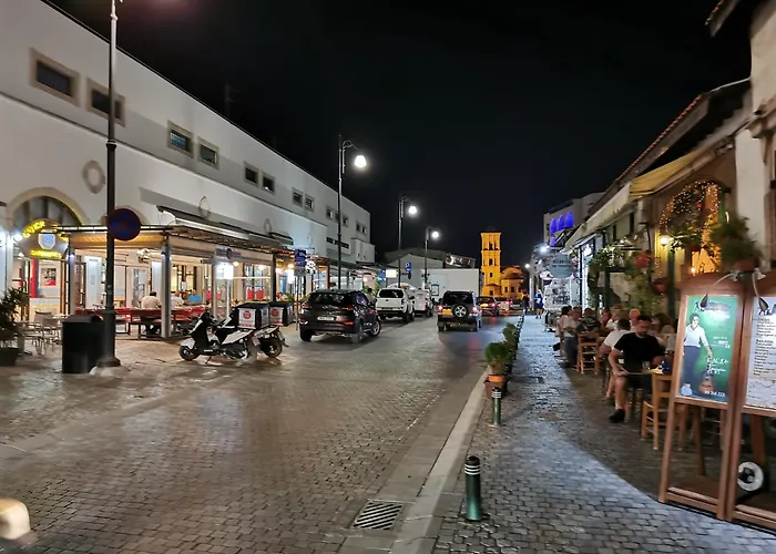 Appartement Must - Finikoudes Larnaca